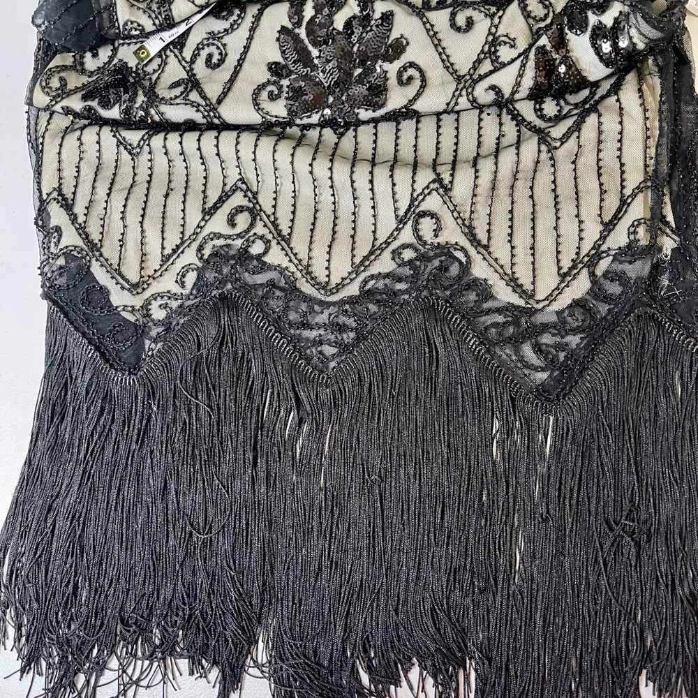 Fundaisy Elegant Black beaded and Cream cocktail, party Dress, size XL - Picture 11 of 16